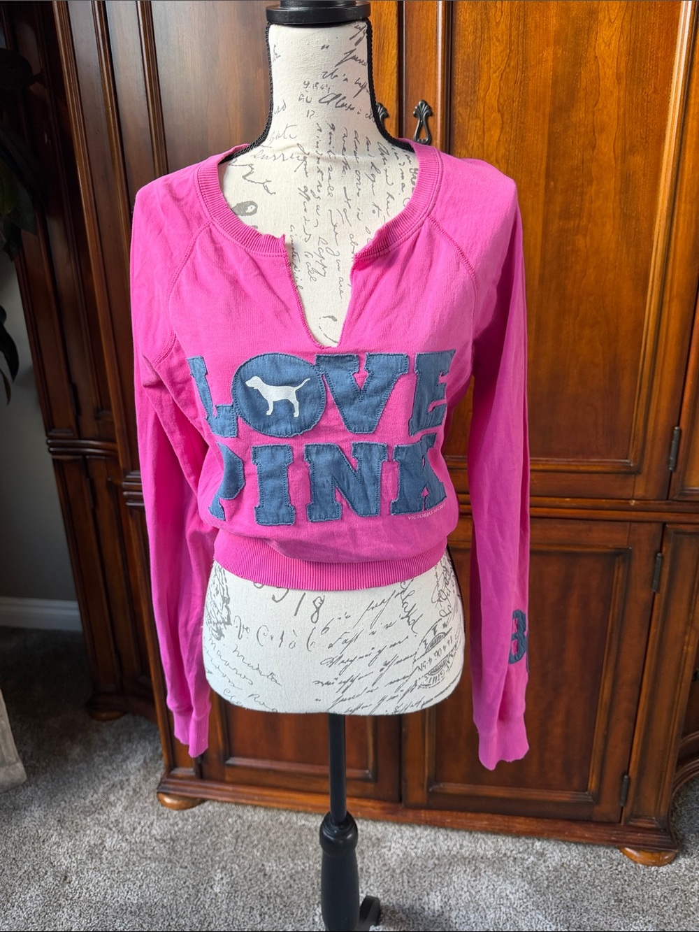 PINK Victoria's Secret Bright Pink 'LOVE PINK' Navy Appliqué Long Sleeve Top